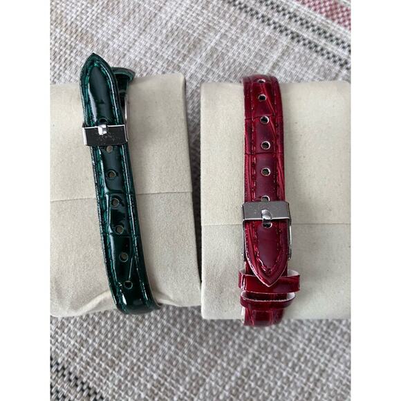 Fashion Watches Red, Green, Gold Tone, Christmas, Holiday, Winter, New, Unused - Picture 4 of 4